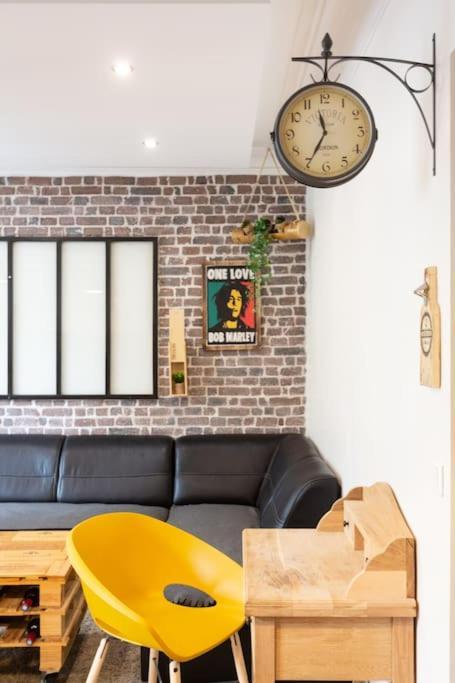 Charming One-Of-A-Kind Apartment. Saint-Ouen  Exterior photo